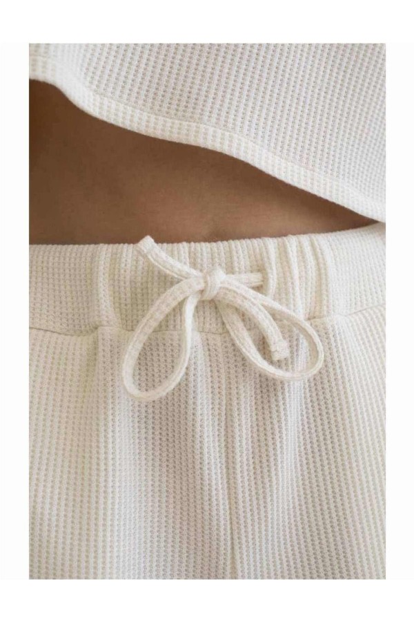 SHORT MUS & BOMBON MANSEI