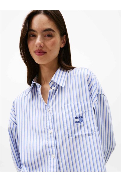 Camisa Tommy Jeans oversize con logo