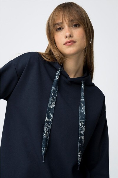 Sudadera Tiffosi Kenzo 31 con cordones estampados