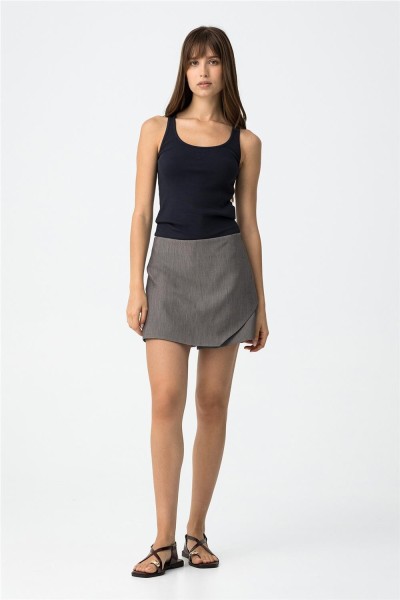 Short Tiffosi Pepper efecto envolvente