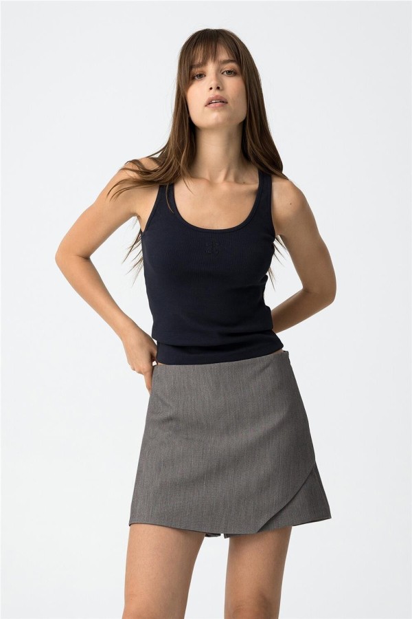 Short Tiffosi Pepper efecto envolvente