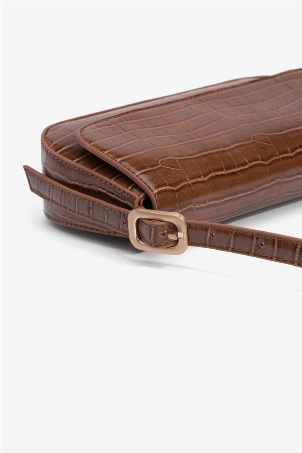 Bolso Tiffosi Nocas con textura animal