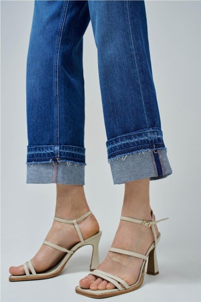 Vaquero Salsa faith push in straight