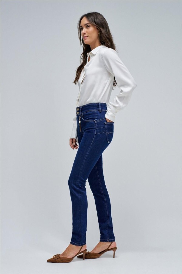 Vaquero Salsa secret push in skinny