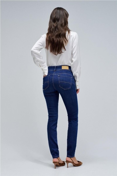 Vaquero Salsa secret push in skinny