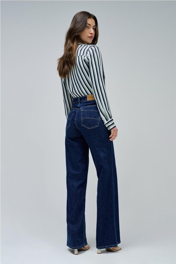 Vaquero Salsa faith push in wide