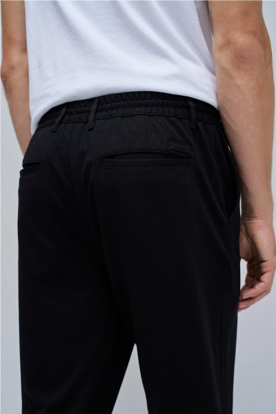 Pantalón Salsa jogger slim fit en tela