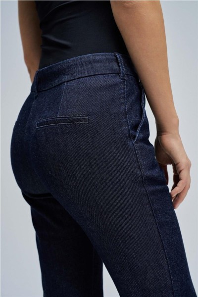 Pantalón Salsa chino flare en lightdenim