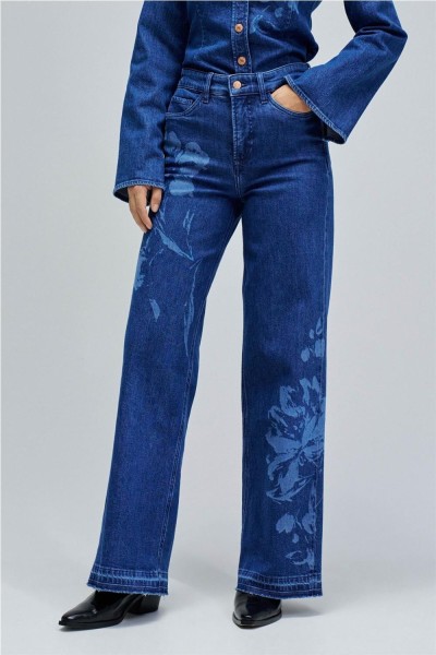 Vaquero Salsa faith push in wide