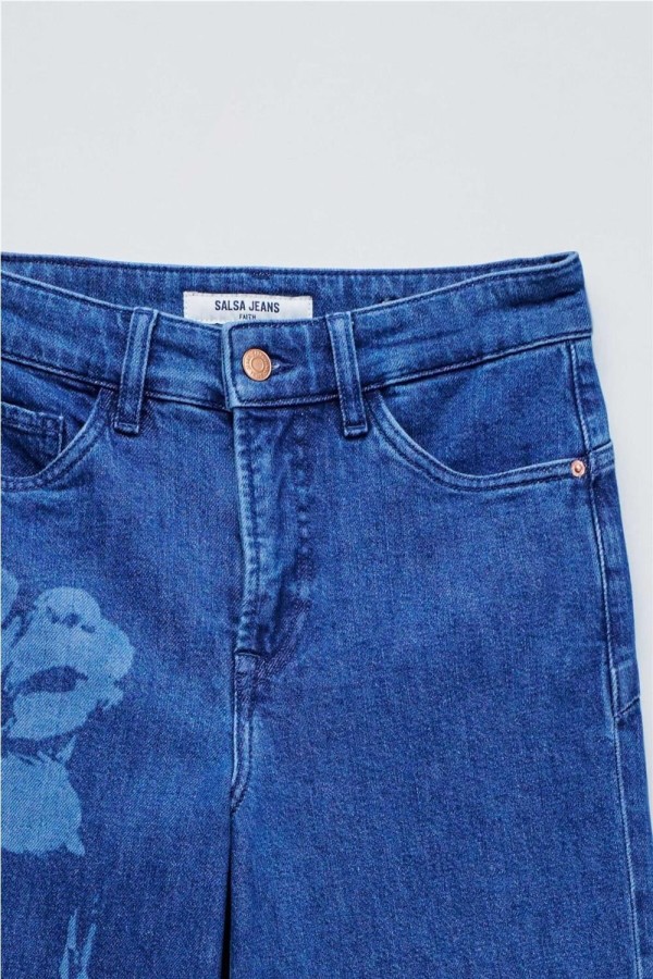 Vaquero Salsa faith push in wide