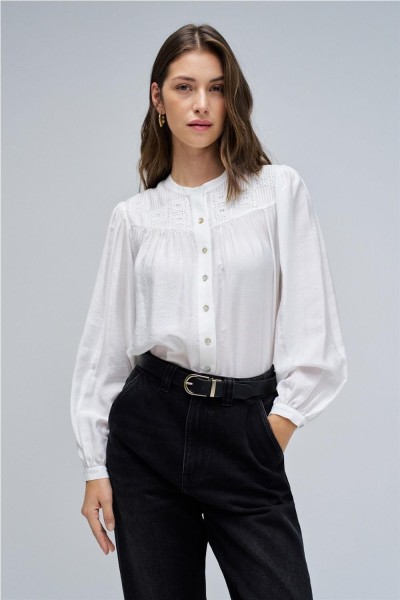 Camisa Salsa con bordados