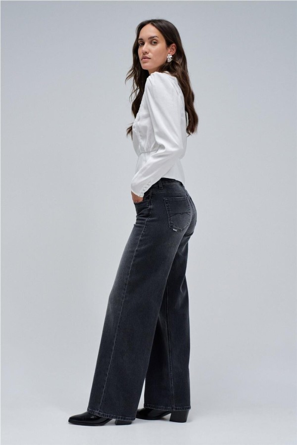 Camisa Salsa con bordados