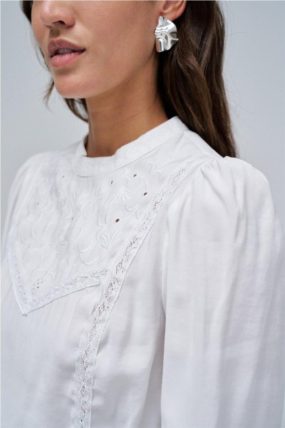 Camisa Salsa con bordados