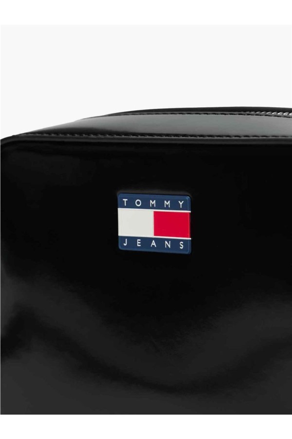 bolso Tommy Jeans con insignia con...