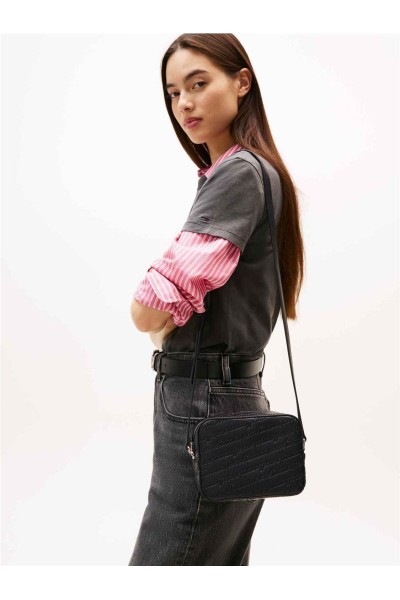 Bolso Tommy Jeans con logo en bajo relieve