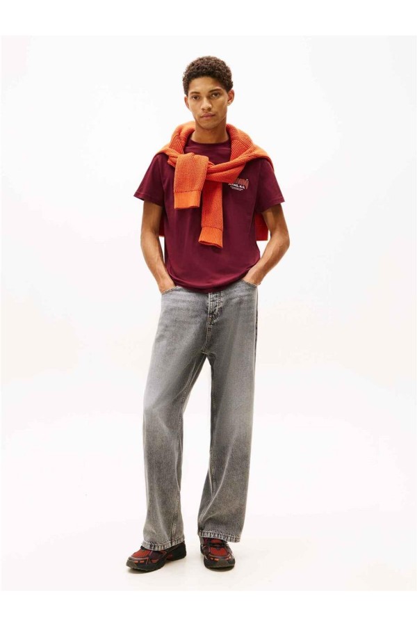 Camiseta Tommy Jeans slim de cuello...