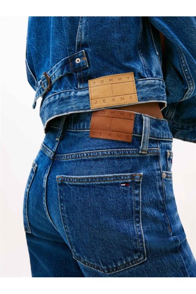 Vaquero Tommy jeans de corte bootcut y talle medio