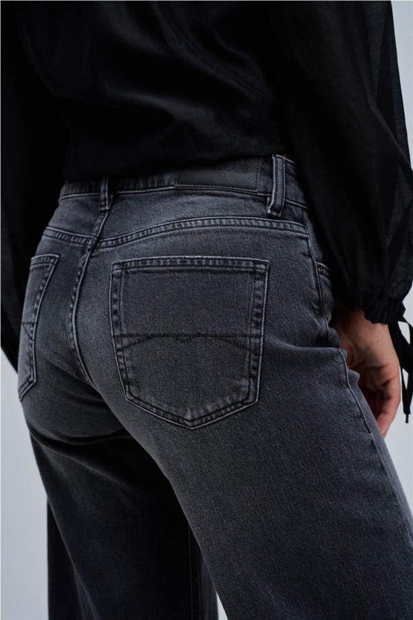 Vaquero low rise wide