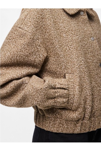 Chaqueta Pieces Nadia