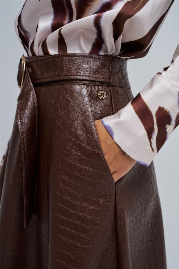 Falda Salsa midi efecto piel con...