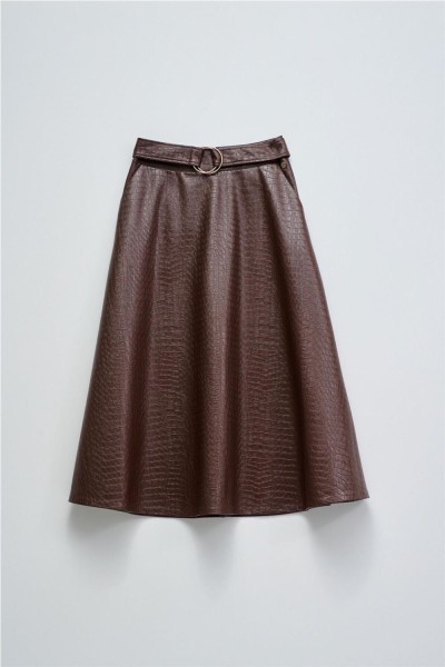 Falda Salsa midi efecto piel con cinturón