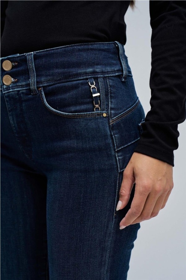 Vaquero Salsa secret push in slim