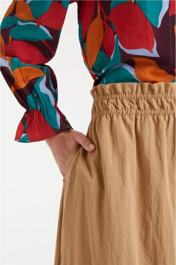Falda Compañía Fantástica midi camel Falda Compañía Fantástica midi camel