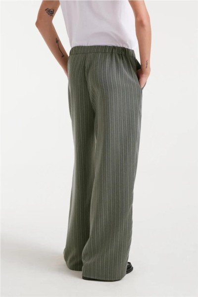 Pantalón Compañía Fantástica de raya diplomática