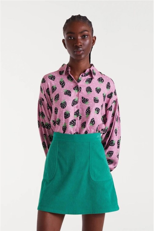Camisa Compañía Fantástica estampado Morango Small