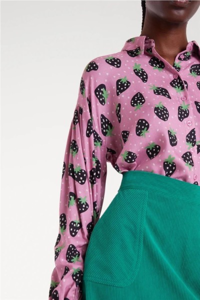 Camisa Compañía Fantástica estampado Morango Small