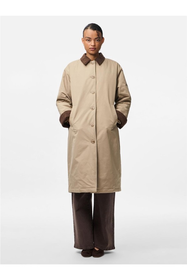 Chaqueta Pieces Jorma con detalles en...