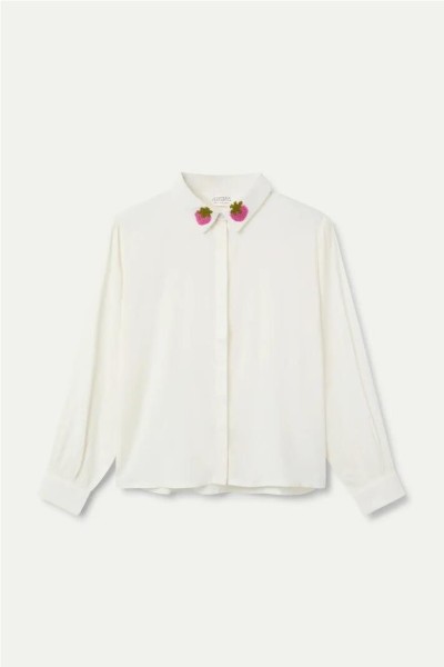 Camisa Compañía Fantástica bordado de fresas