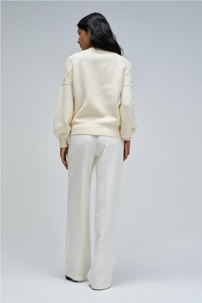 Jersey Salsa de punto con perlas