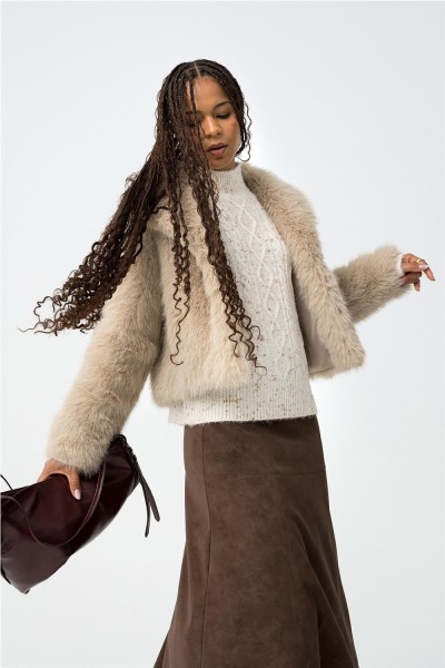 Chaqueta tiffosi corta efecto pelo