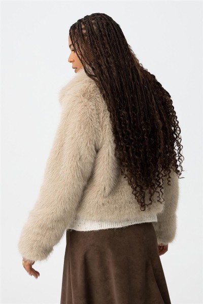 Chaqueta tiffosi corta efecto pelo