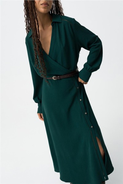 Vestido Tiffosi Serilia midi texturizado con cinturón