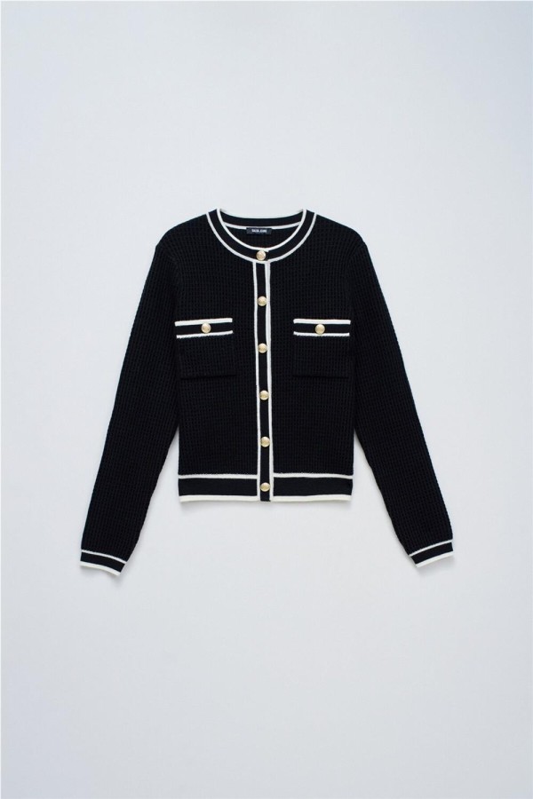 Cárdigan Salsa con botones dorados