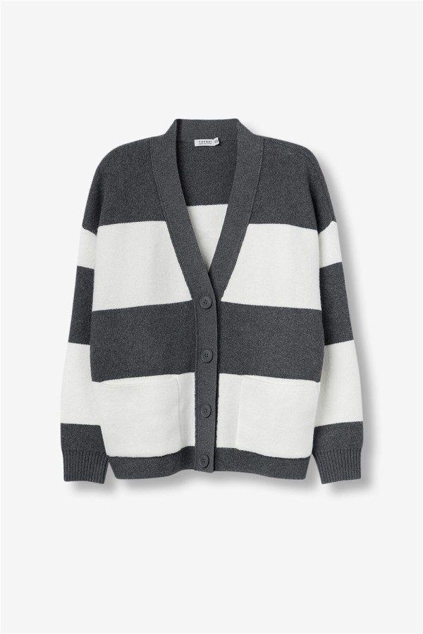 Cárdigan Tiffosi oversize tricotado