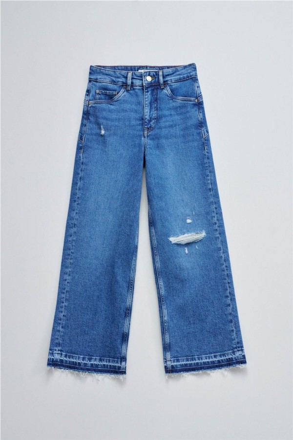 Vaquero Salsa faith push in cropped...