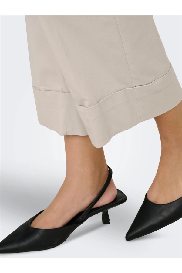 Pantalón Only Rosalie chino crop