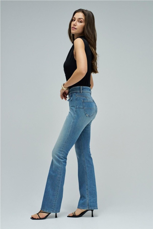 Vaquero Salsa destiny push up bootcut 2