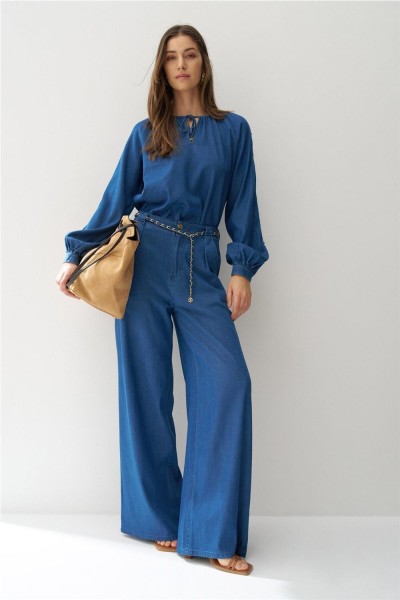 Pantalón Salsa chino con pierna wide en lightdenim