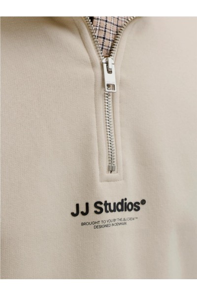 Sudadera Jack & Jones con media cremallera