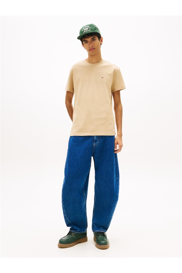 Camiseta Tommy Jeans cuello redondo con logo 2