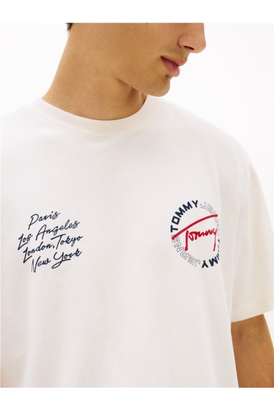 Camiseta Tommy Jeans amplia con logo trasero
