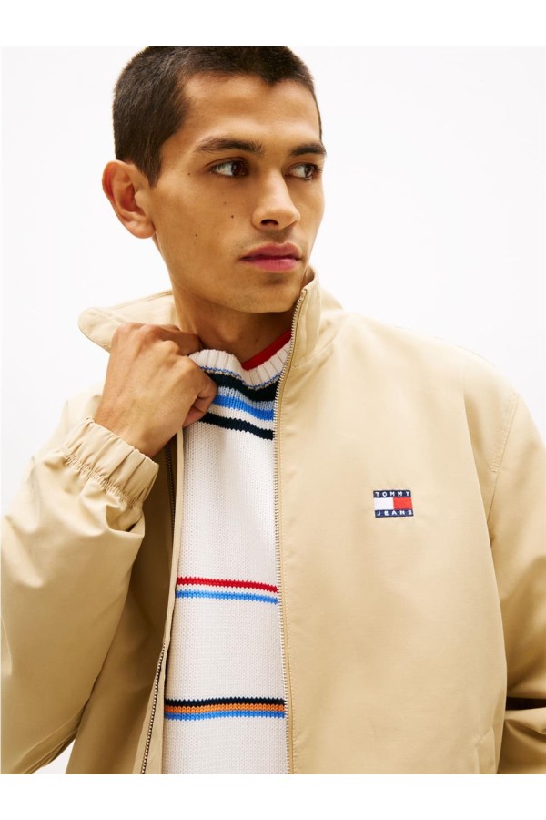 Chaqueta Tommy Jeans con cremallera y...