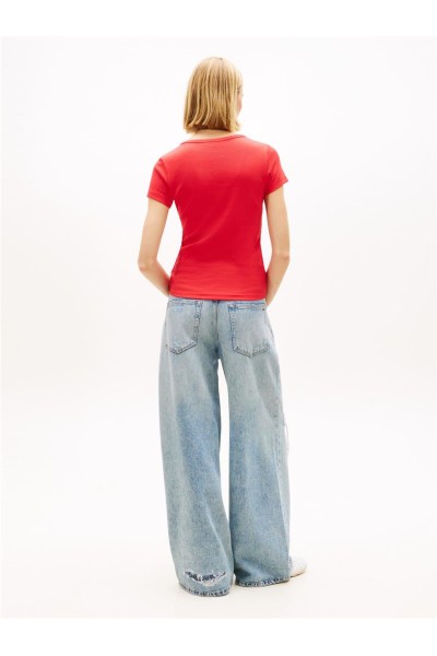 Camiseta Tommy Jeans Essential con cuello de pico