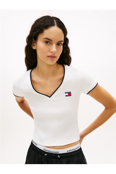 Camiseta Tommy Jeans badge de cuello pico acanalada