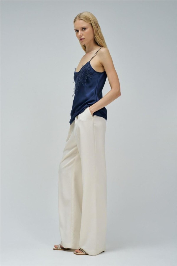 Top satinado Salsa con encaje