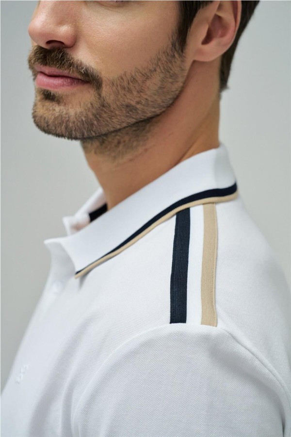 Polo Salsa con branding